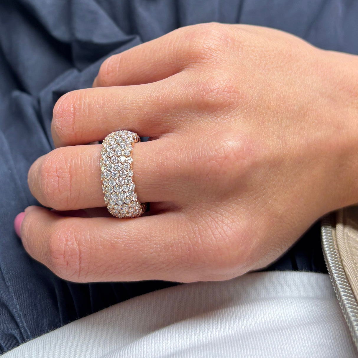 Anello Elastico con Diamanti Bianchi 4.45 ct