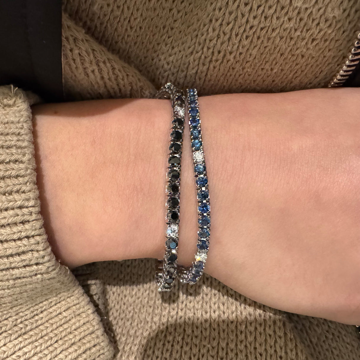 Bracciale Tennis Oro Bianco con Diamanti Neri 6,3ct e Bianchi-Bracciali-CRIVELLI-Gioielleria Granarelli