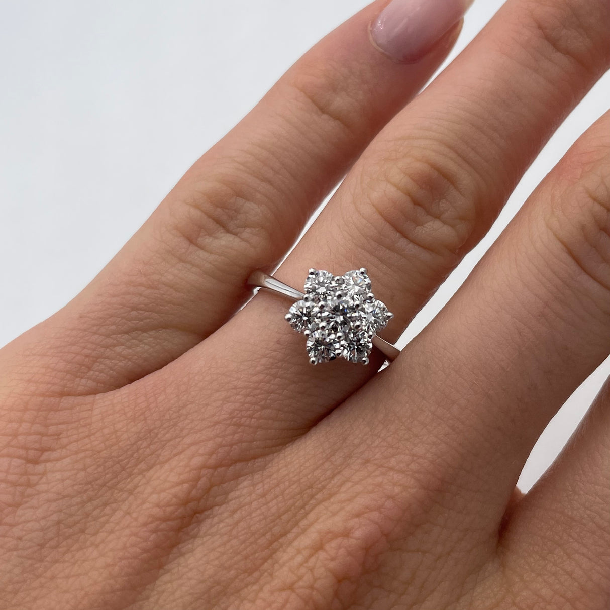 Anello Fiore con Diamanti 1.10kt in Oro Bianco-GRANARELLI-AN0110B-110-Gioielleria Granarelli