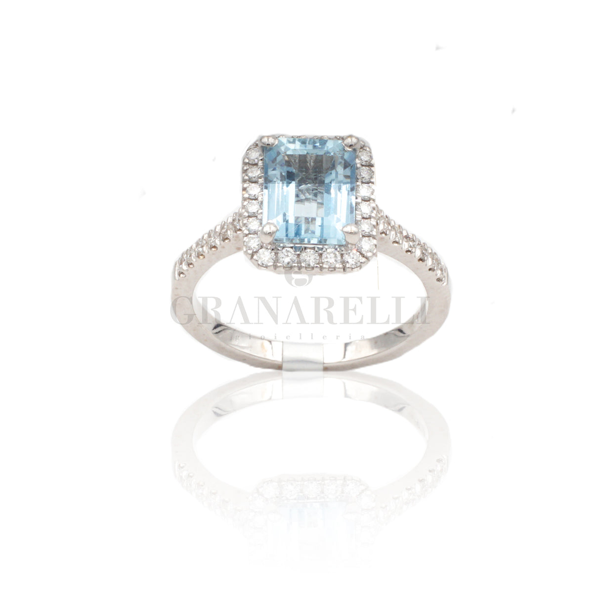 Anello Acquamarina 2,11kt e Diamanti in Oro bianco