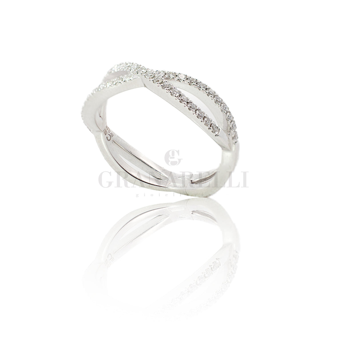 White gold diamond interweaving ring