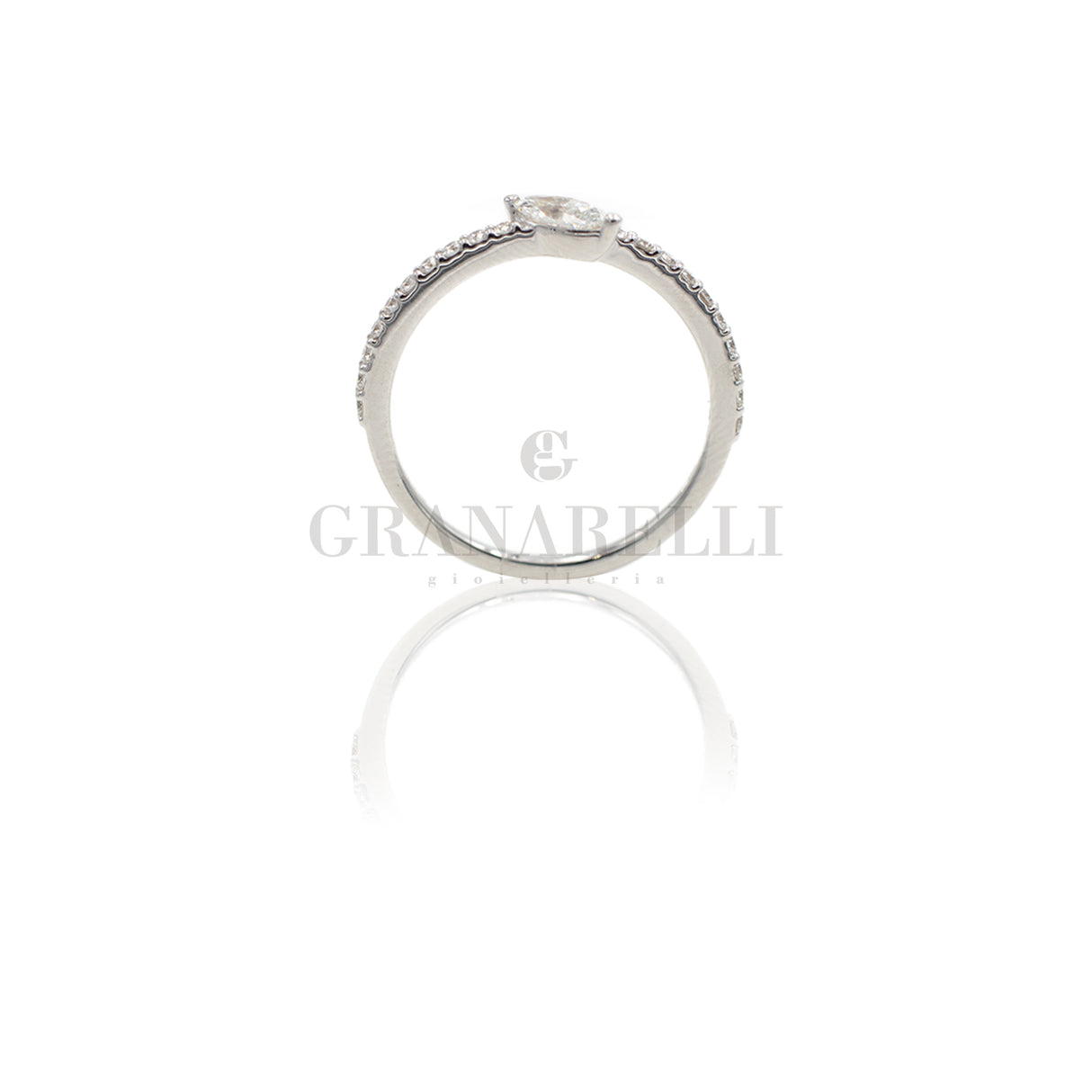 Anello Fedina Navette e Diamanti in Oro Bianco