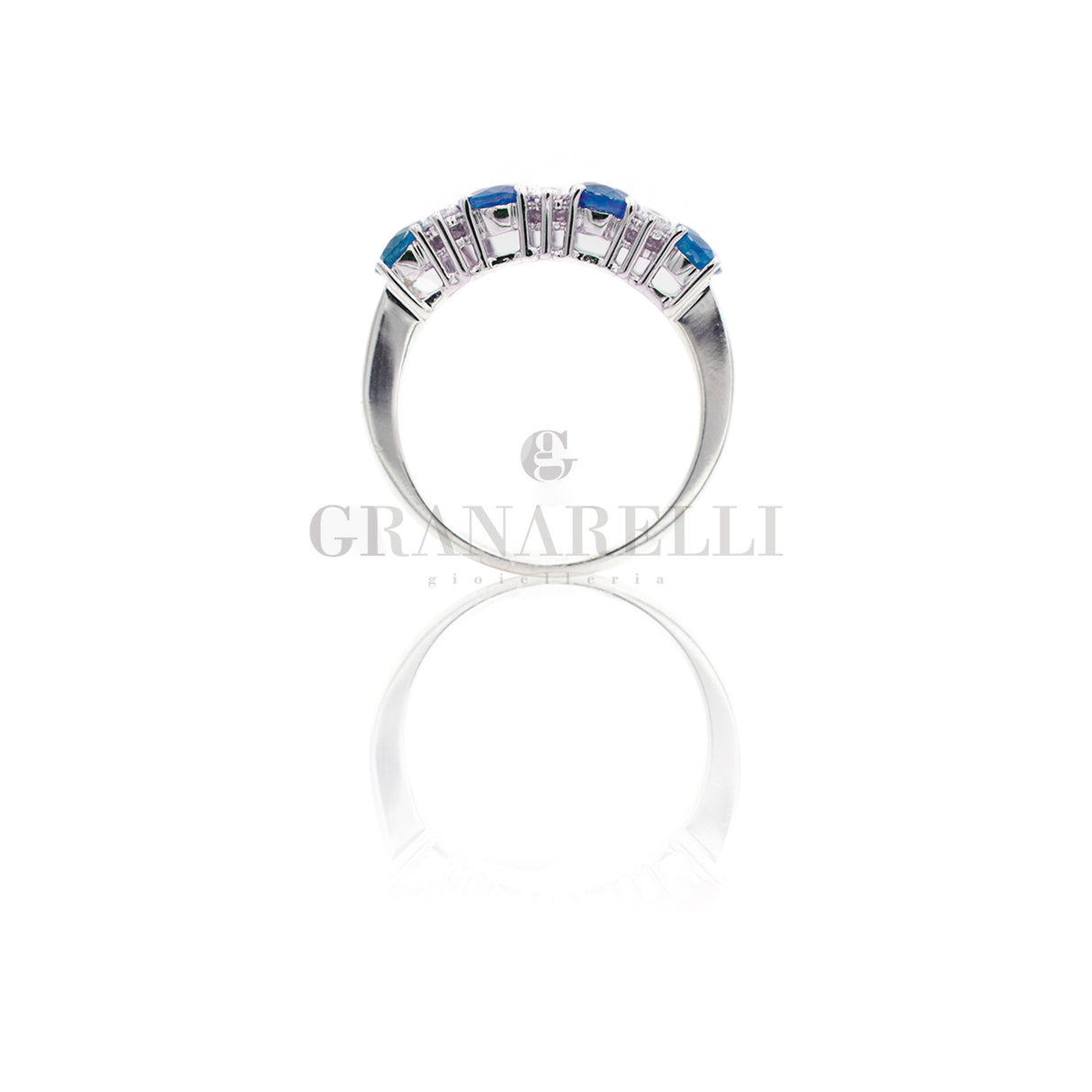 Anello Fedina In Oro Bianco con 4 Zaffiri Ovali e Diamanti