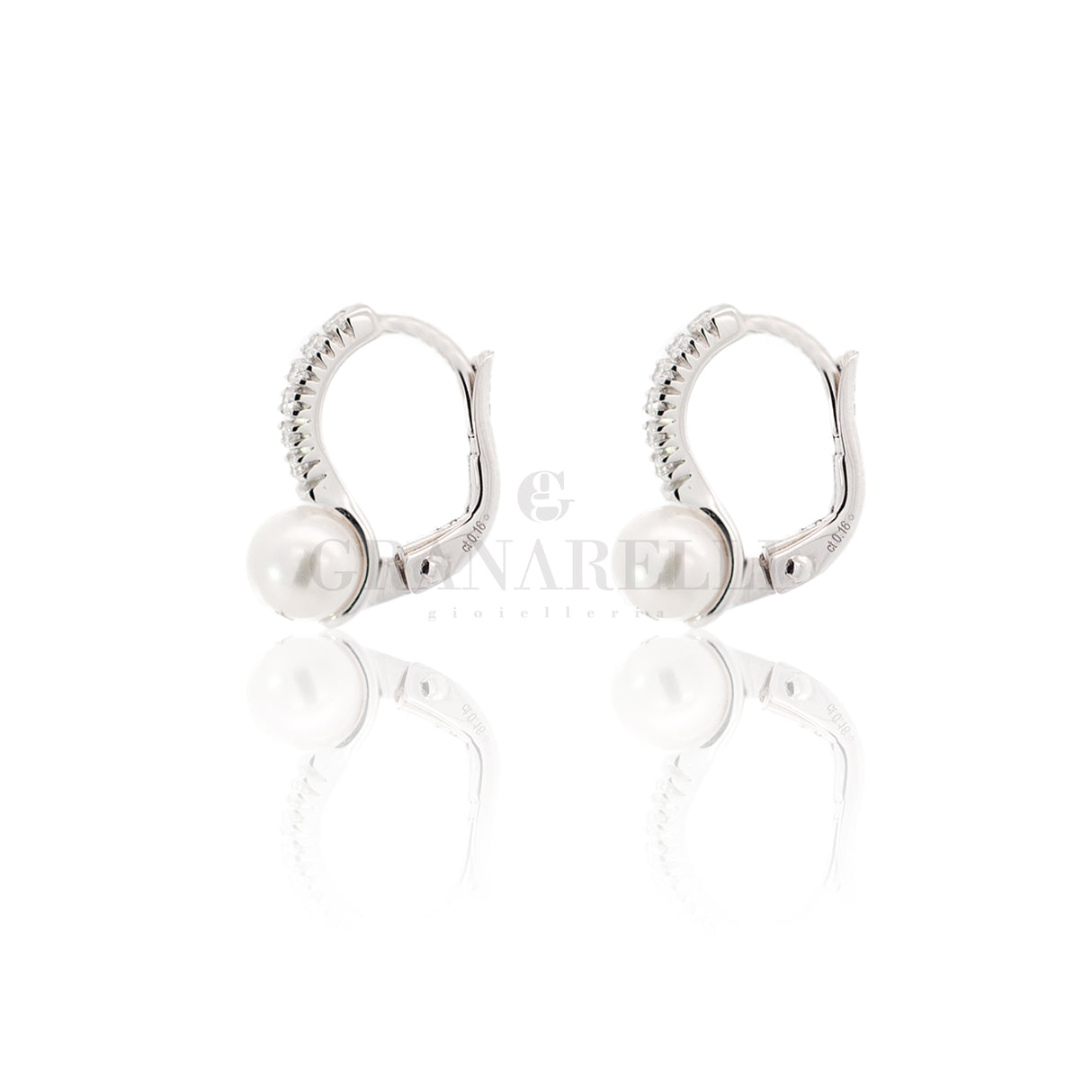 Boccola with pearl and white gold diamonds