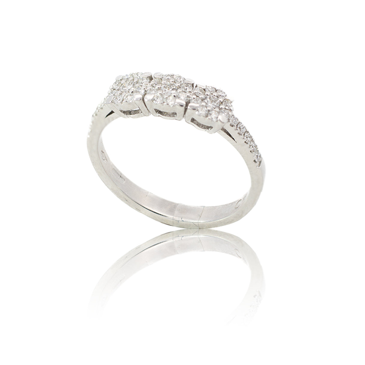 Anello trilogy magia in Oro bianco