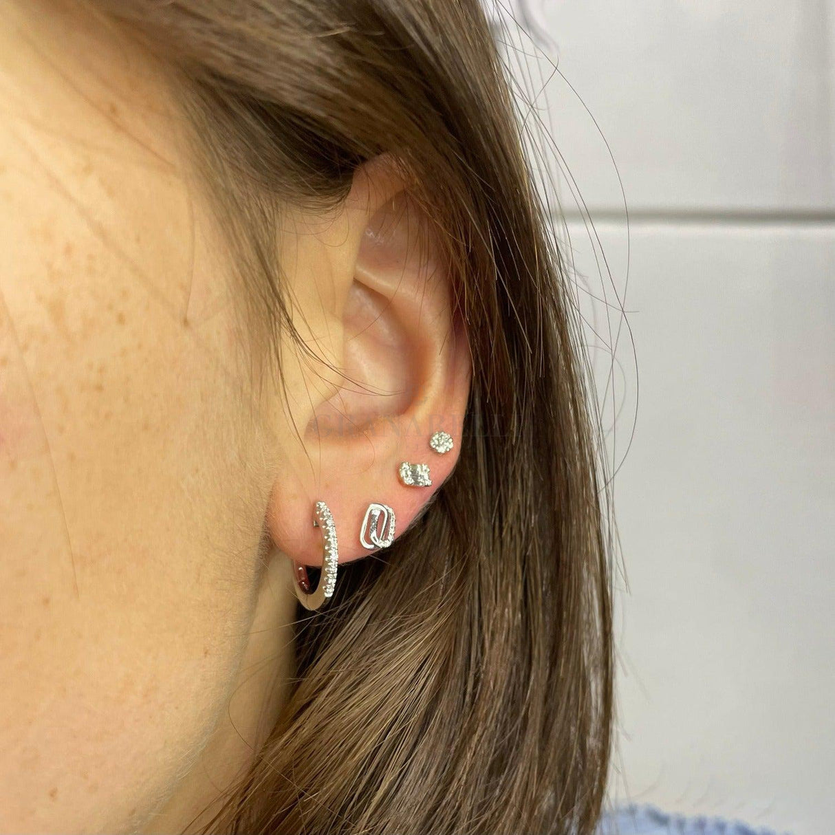 Orecchini Intreccio Diamanti in Oro Bianco-Orecchini-CRIVELLI-Gioielleria Granarelli