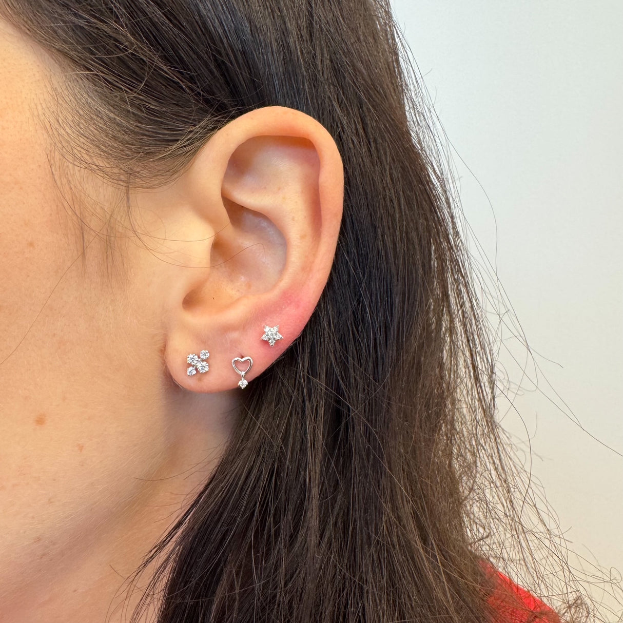 White gold heart and diamond earrings