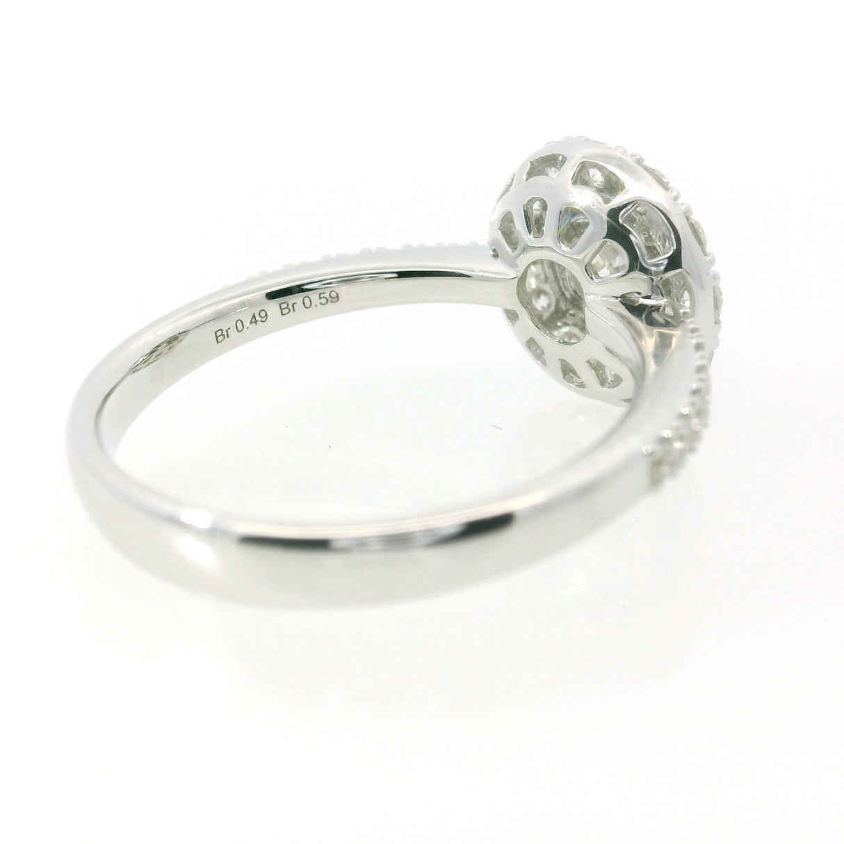 Anello Halo Oro bianco e Diamanti 0.59 GIA