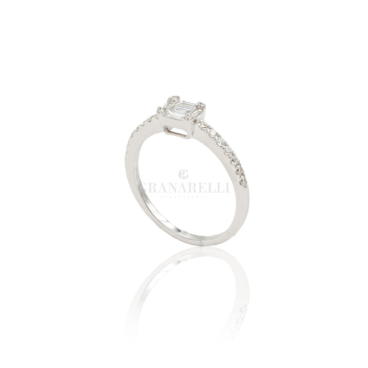 Anello Baguette Diamanti Bianchi Oro Bianco-Anelli-CRIVELLI-14-Gioielleria Granarelli