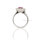 Anello con Rubino 1,25ct taglio Ovale e Diamanti