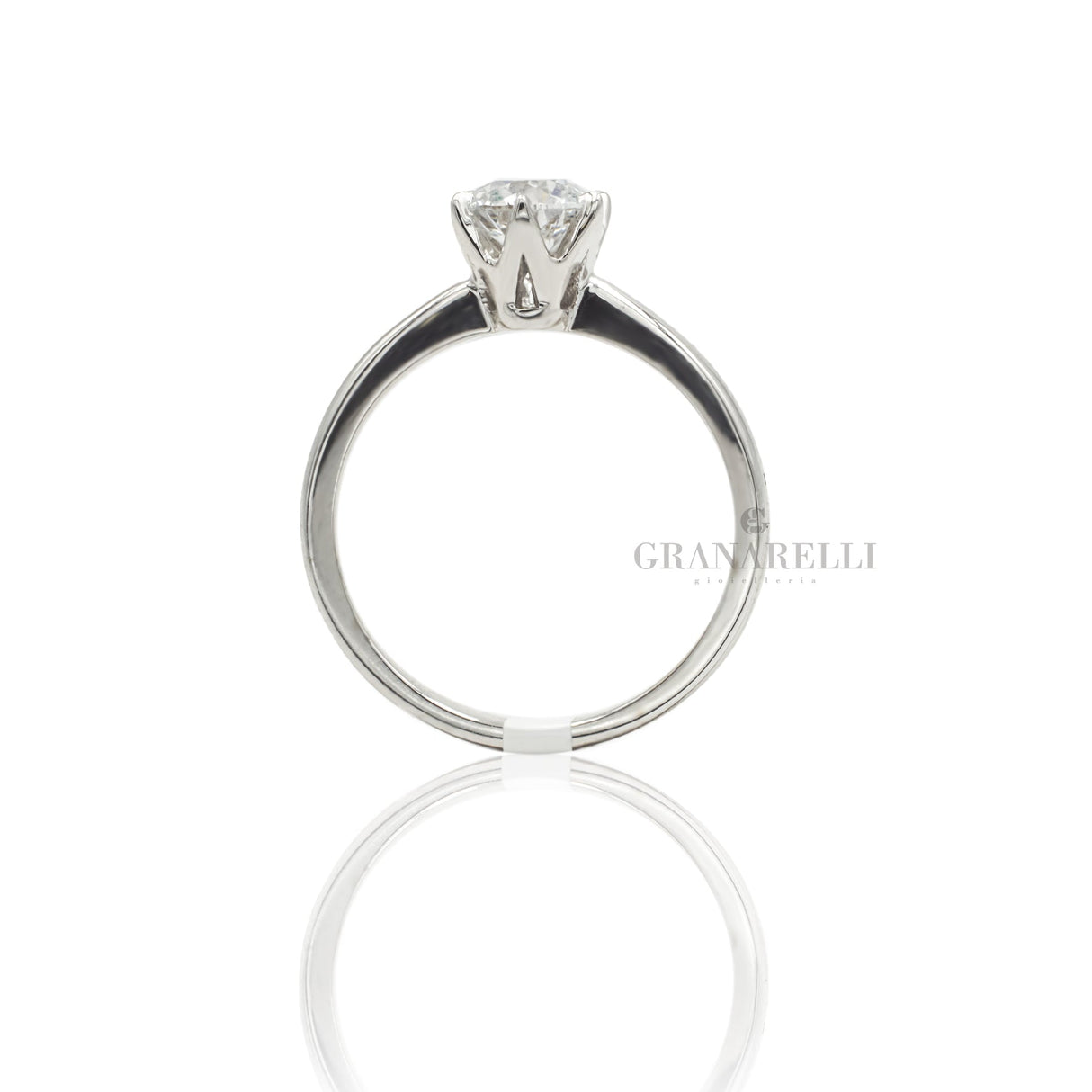 Anello Solitario 0.40kt montatura tiffany in Oro Bianco-Anelli-GRANARELLI-Gioielleria Granarelli