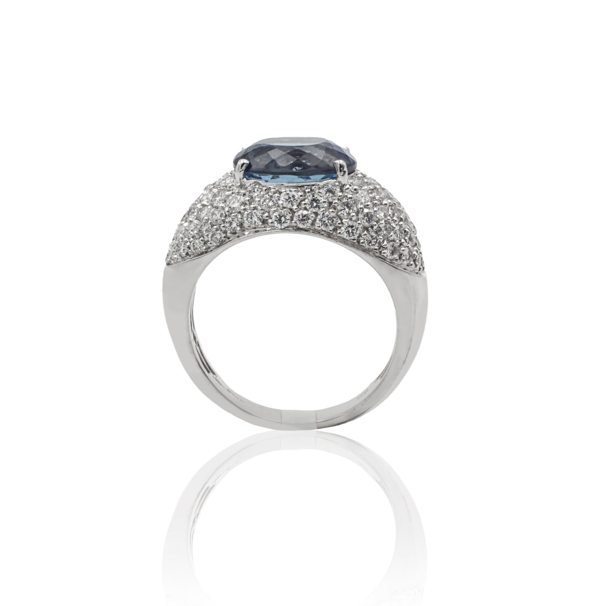 Anello Topazio London in Oro Bianco e Diamanti-Anelli-GRANARELLI-13-Gioielleria Granarelli