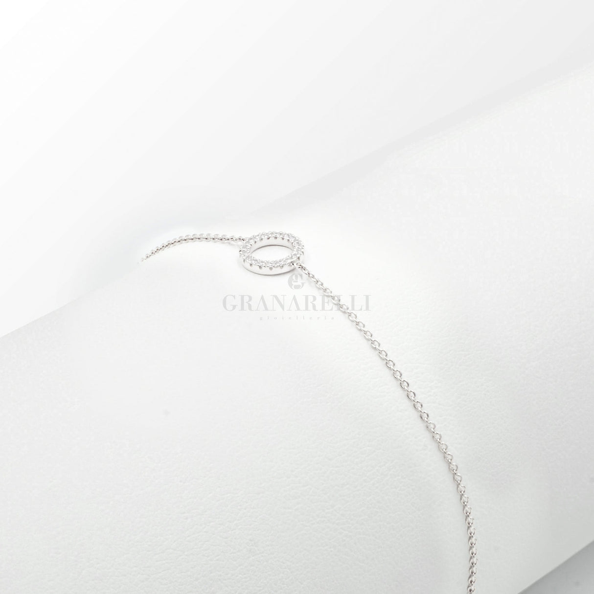 Bracciale Diamanti Cerchio in Oro Bianco-Bracciali-CRIVELLI-Gioielleria Granarelli