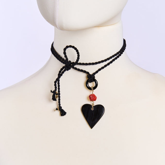 Collana cordino con Cuore e Corallo-Girocolli-AMLÈ-Gioielleria Granarelli