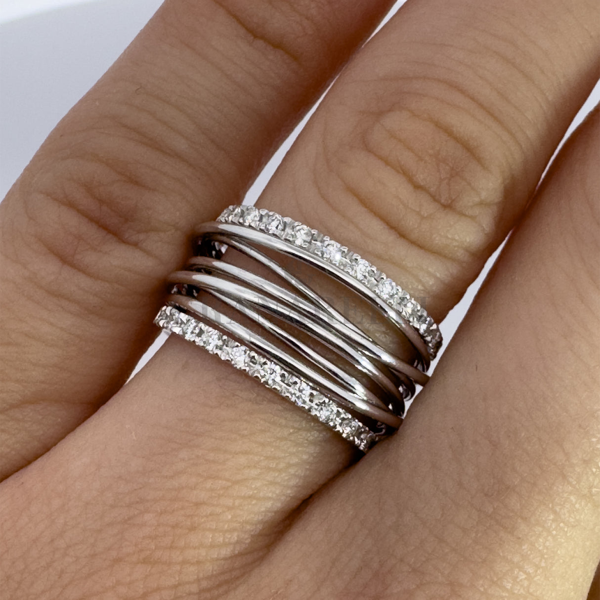 Diamond multi-pile ring