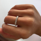 Anello Sette diamanti 0.55kt in oro bianco