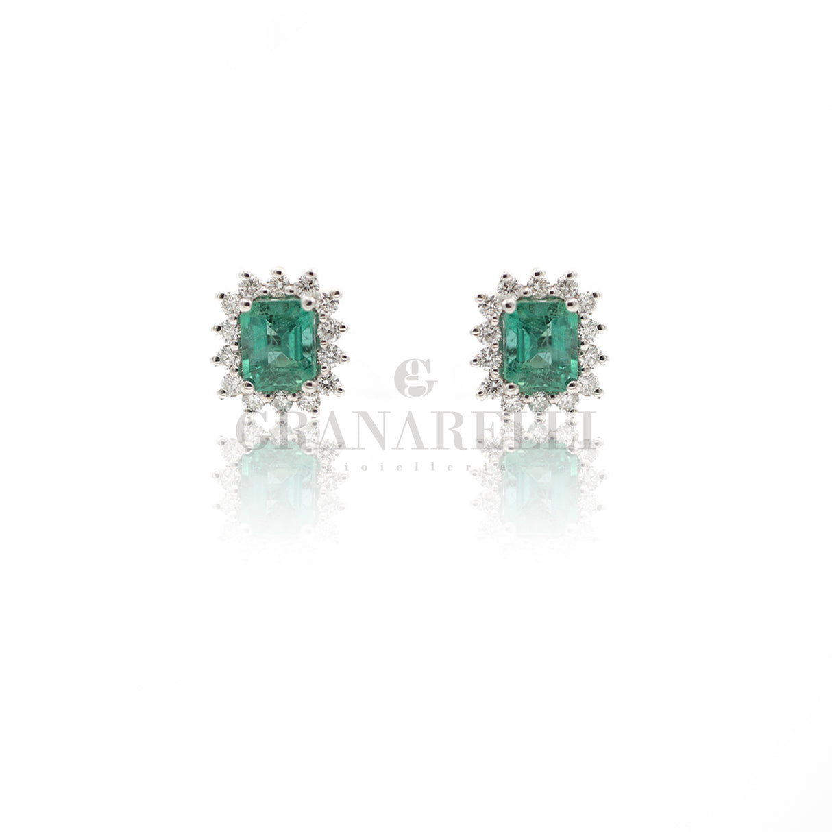 Orecchini Smeraldo taglio Smeraldo 1.00kt e Diamanti