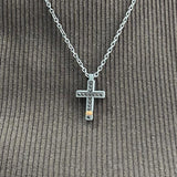 COLLANA CON CROCE MEDIA IN TITANIO, ORO ROSSO 18 KT, ORO ROSSO 9 KT, DIAMANTI BLACK E CATENA.