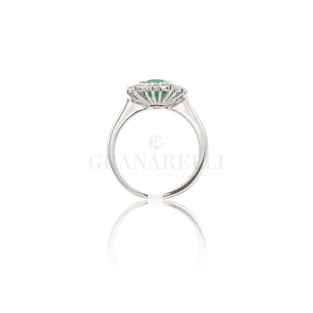 Anello in Oro Bianco con Smeraldo 1.66kt e Diamanti-Anelli-GRANARELLI-Gioielleria Granarelli