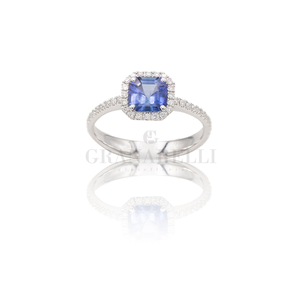 Anello in Oro Bianco con Zaffiro 0.99kt e Diamanti