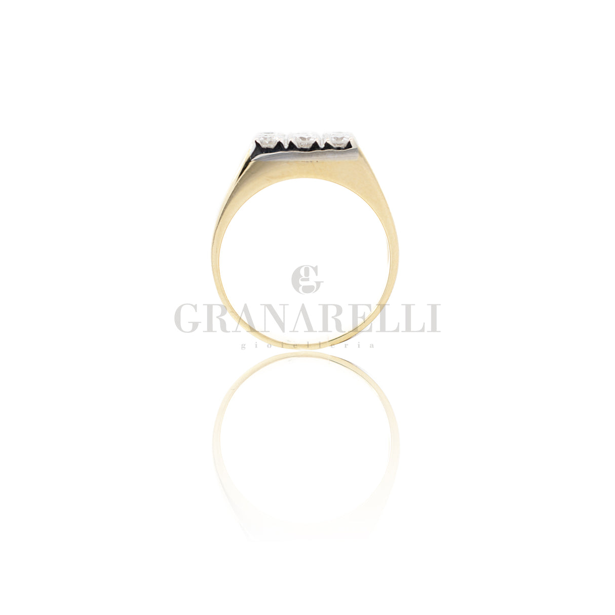 Anello Chevalier in oro giallo con diamanti-Anelli-GRANARELLI-Gioielleria Granarelli