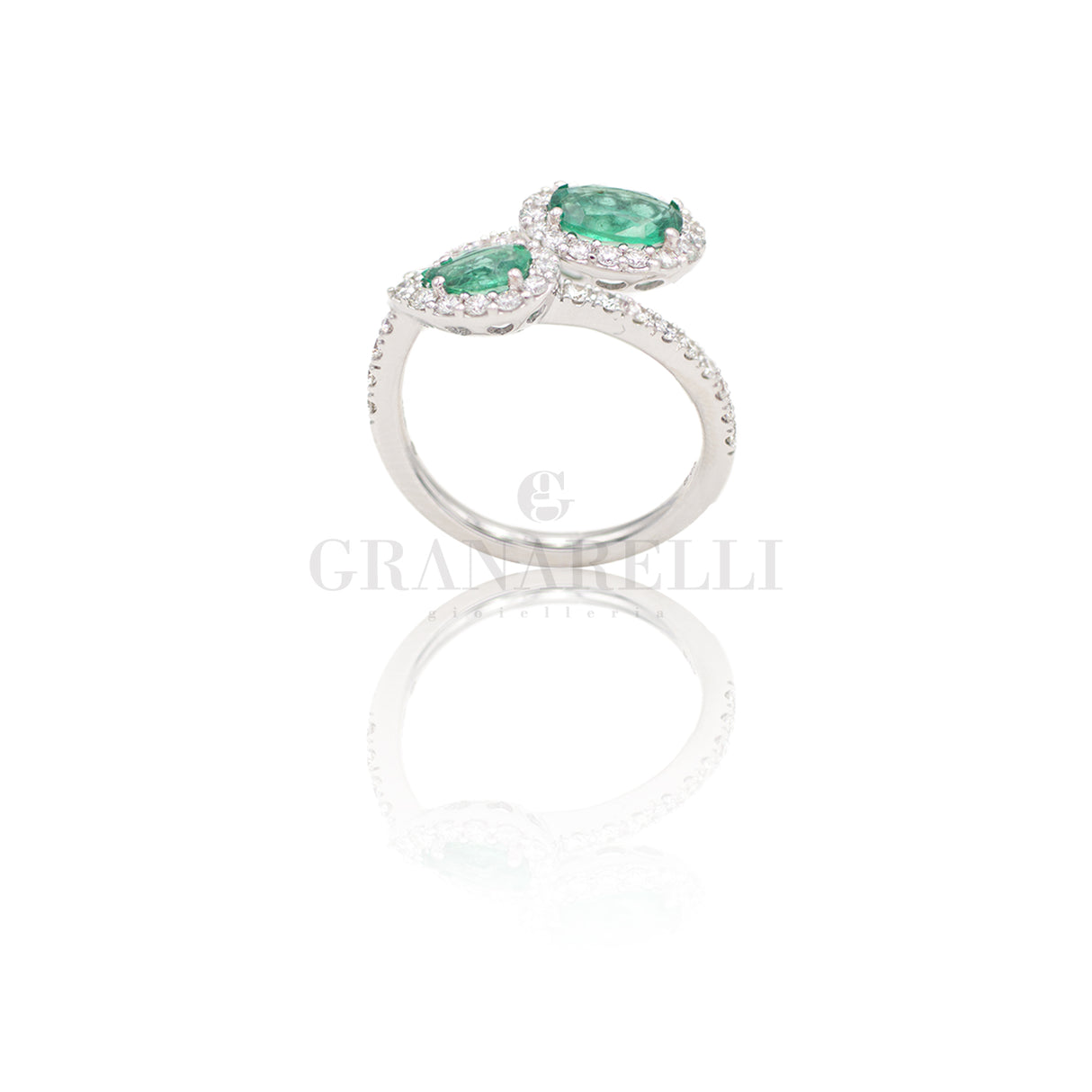 Anello doppio in Oro Bianco con Smeraldi 1.05kt e Diamanti