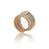 Twisted ring with diamonds in yellow gold