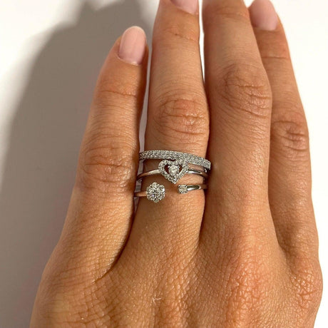 Anello Fiore Diamanti in Oro Bianco-Anelli-CRIVELLI- [SKU] -Gioielleria Granarelli